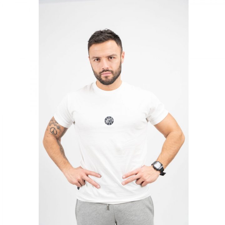 NEW BALANCE HOOPS ESS TEE (MT23582-WT)