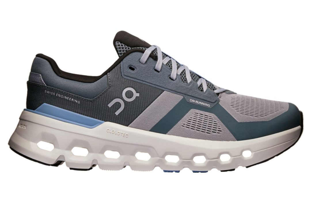 ipad_on-cloudrunner-2-alloy-chambray_result